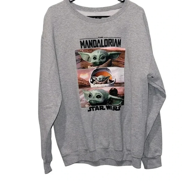 Star Wars Mandalorian Large men’s grey sweatshirt - Picture 1 of 4